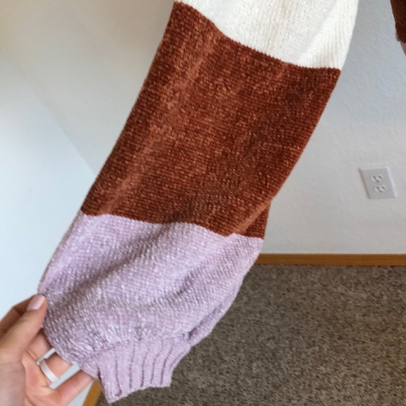 Cozy Fall Sweater - Picture 3 of 5